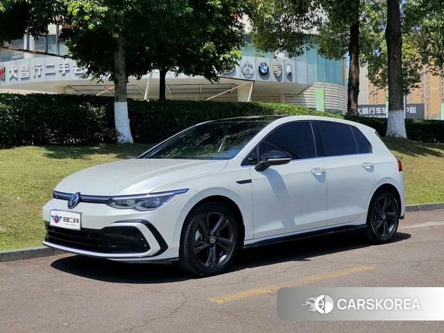 Volkswagen Golf 2021 Белый из Китая, фото 4