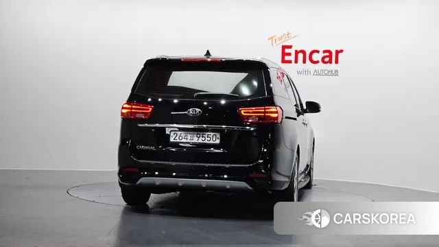 Kia The New Carnival id 3661625 из Кореи 14