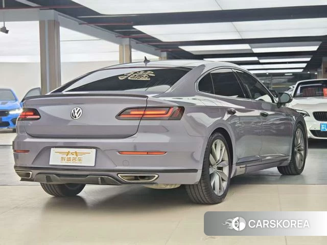 Volkswagen CC 2019 Серебристо-серый из Китая, фото 5