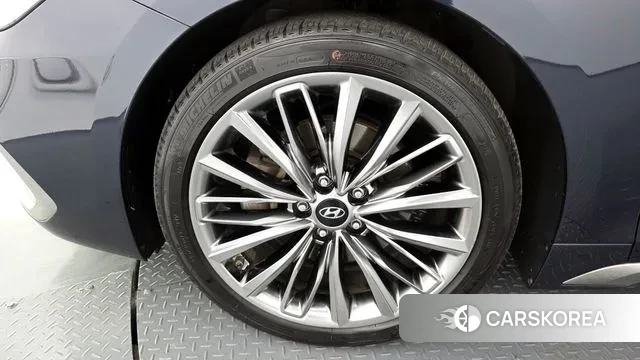 Hyundai Grandeur IG id 3474877 из Кореи 14