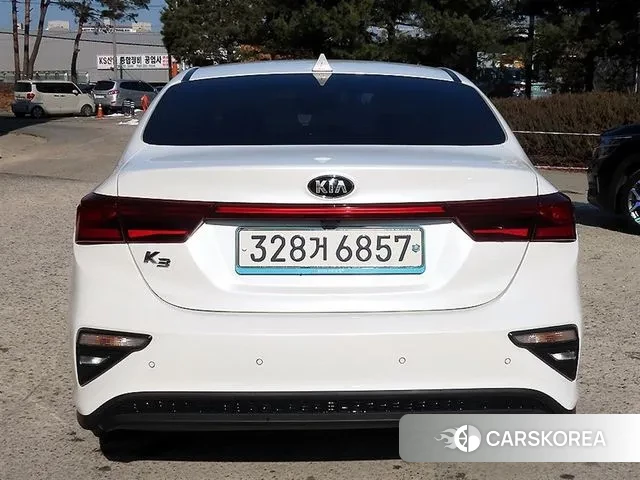 Kia Come New K3 id 3757521 из Кореи 13