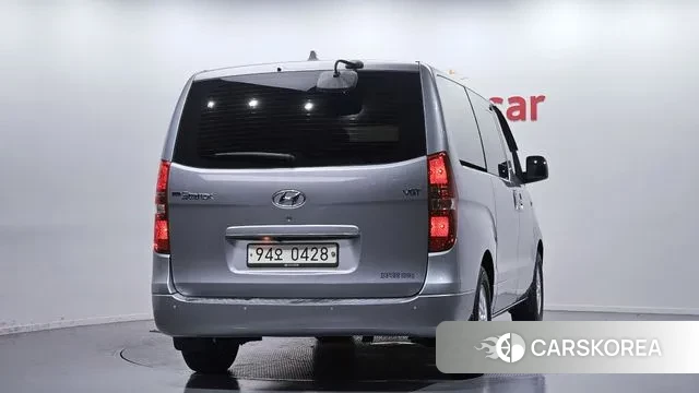 Hyundai The New Grand Starex id 3681779 из Кореи 14