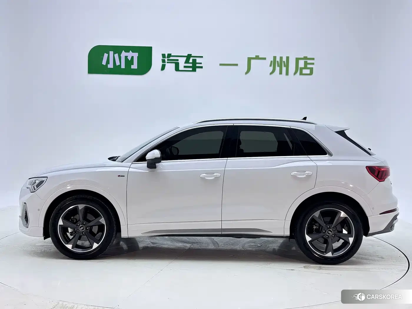 Audi Q3 id 4649378 из Китая 26