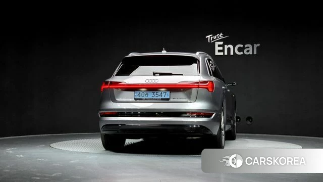 Audi e-Tron id 4019382 из Кореи 14