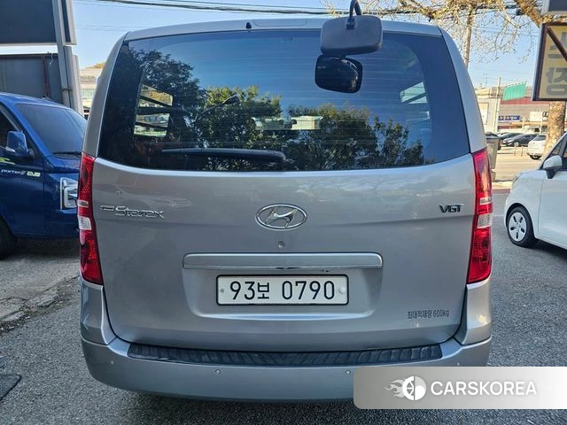 Hyundai The New Grand Starex id 4448256 из Кореи 14