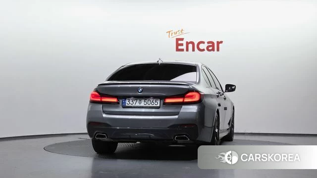 BMW 5 Series (G30) id 4579413 из Кореи 25