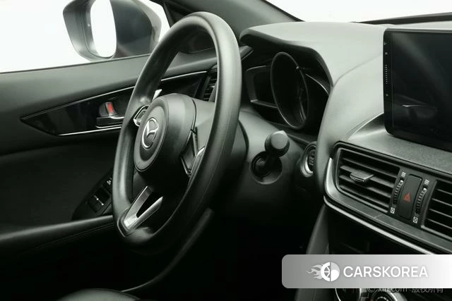 Mazda CX-4 id 4210223 из Китая 18