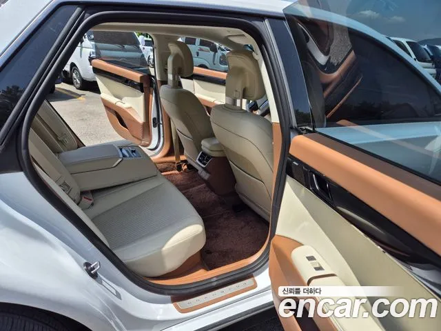 Hyundai Grandeur Hybrid (GN7) id 2701547 из Кореи 14