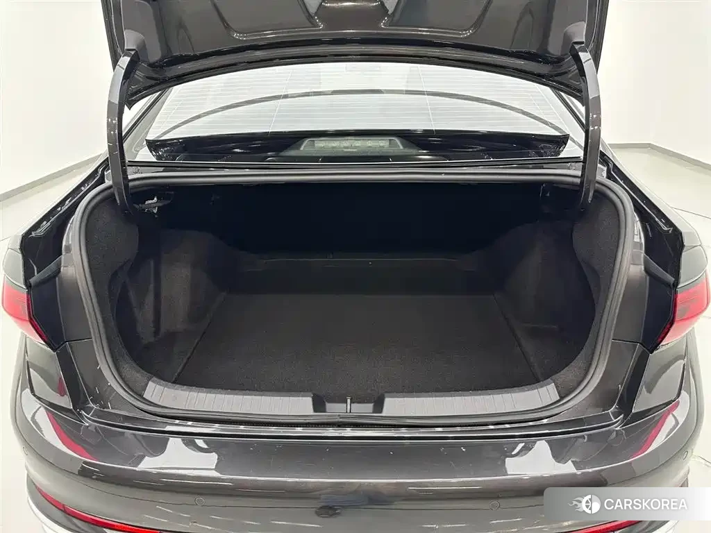 Volkswagen Sagitar id 4515395 из Китая 25