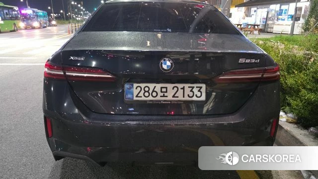 BMW 5 Series (G60) 2026 Черный из Кореи, фото 4