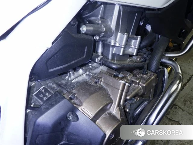 Engine photo