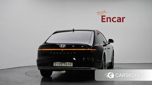 Hyundai Grandeur (GN7) id 4442665 из Кореи 14