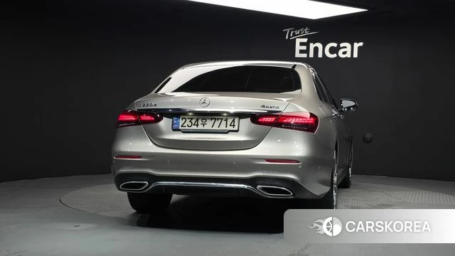 Mercedes-Benz E-Class W213 id 4613462 из Кореи 14