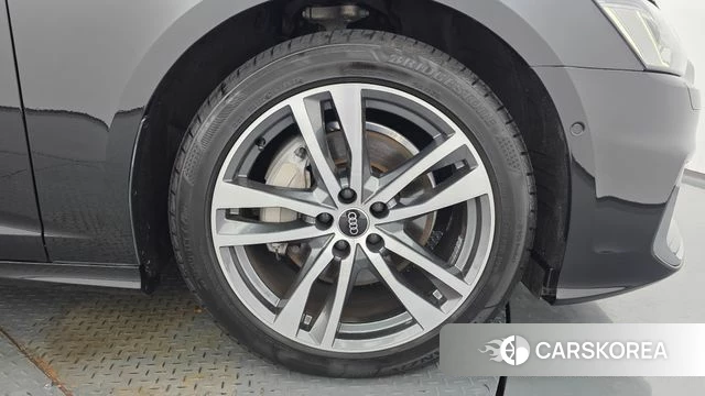 Audi A6 (C8) id 4361577 из Кореи 28