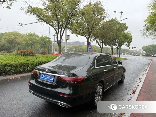Mercedes-Benz E-class id 4209362 из Китая 4
