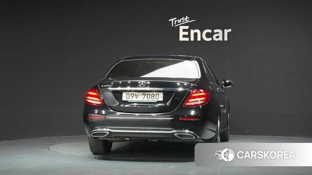 Mercedes-Benz E-Class W213 id 4727832 из Кореи 27