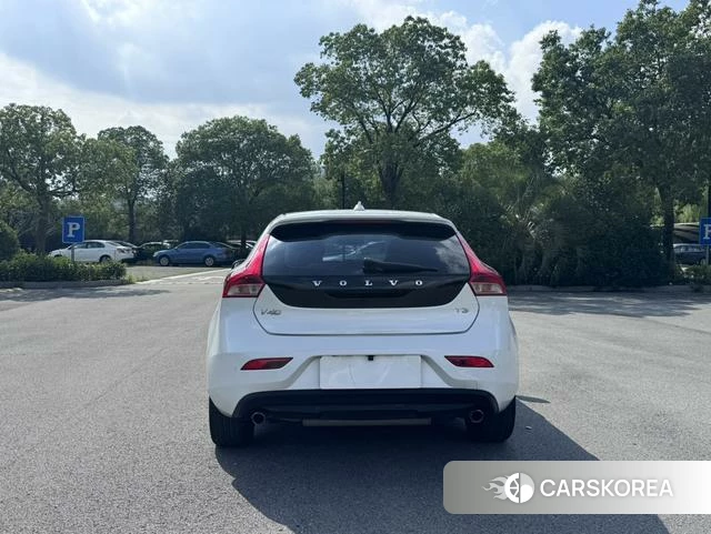 Volvo V40 id 4242538 из Китая 12