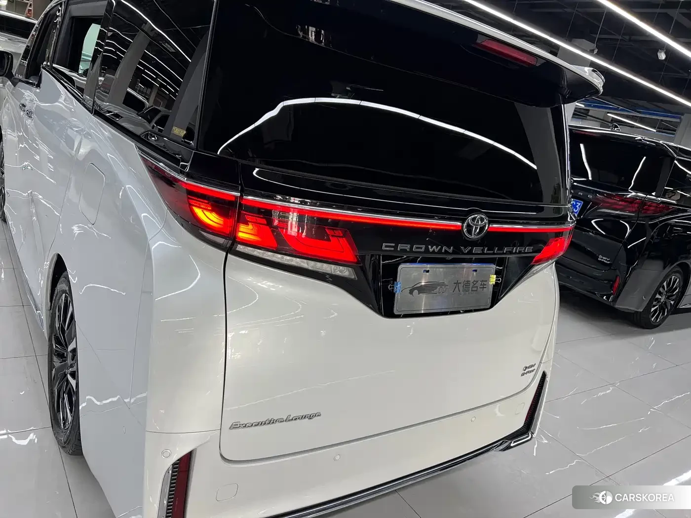 Toyota Vellfire id 4622437 из Китая 23