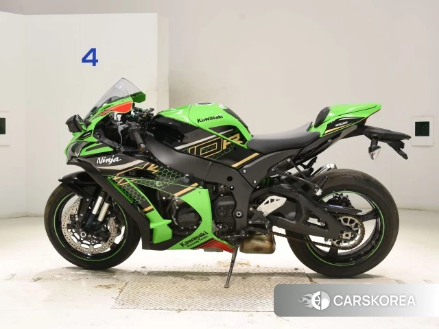 Проданный Kawasaki ZX-10R NINJA ABS 2020 из Японии, фото 2