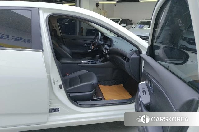 Nissan Xuan Yi id 4212314 из Китая 10