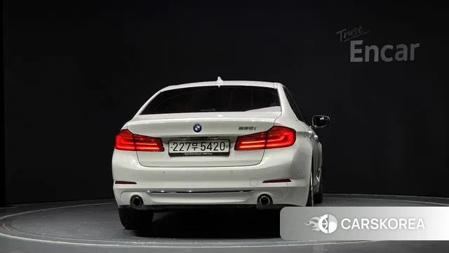 BMW 5 Series (G30) id 2970985 из Кореи 14