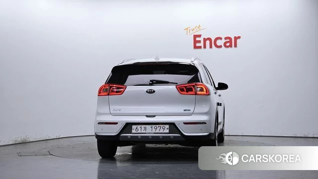 Kia Niro id 4765518 из Кореи 24