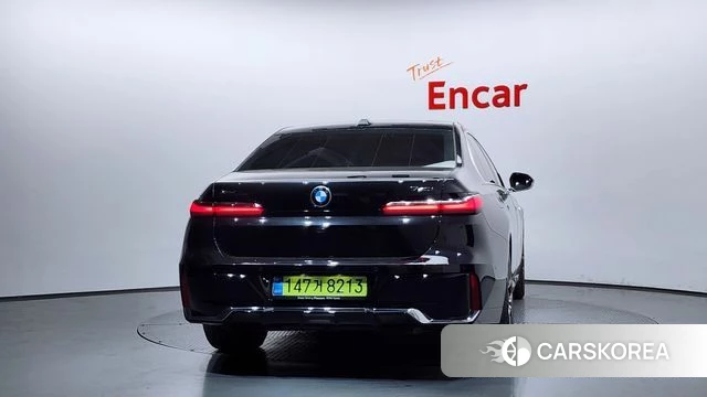 BMW 7 Series (G70) id 4279604 из Кореи 14