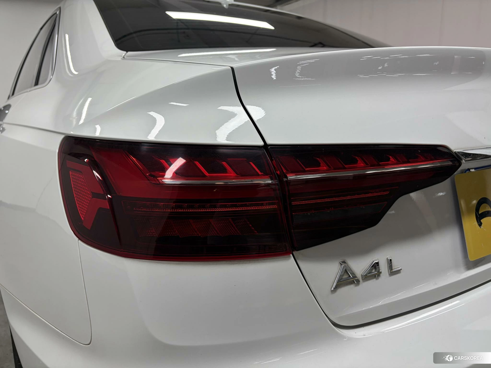 Audi A4L id 4473447 из Китая 14