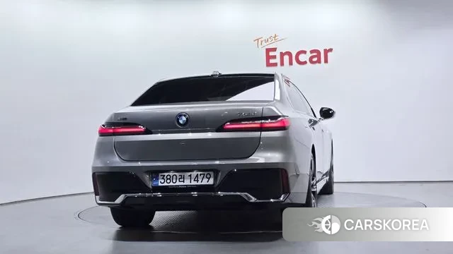 BMW 7 Series (G70) id 3347291 из Кореи 14