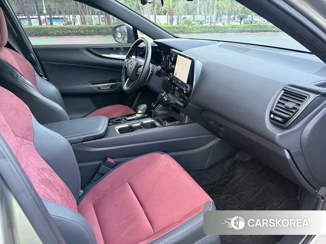 Lexus NX id 4353822 из Китая 8
