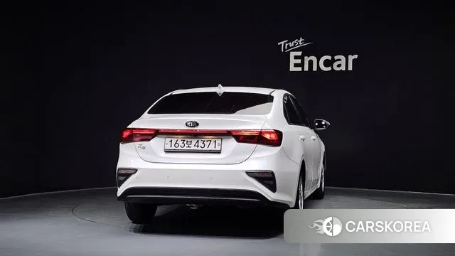 Kia Come New K3 id 3489583 из Кореи 14