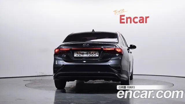 Kia Come New K3 id 2717087 из Кореи 14