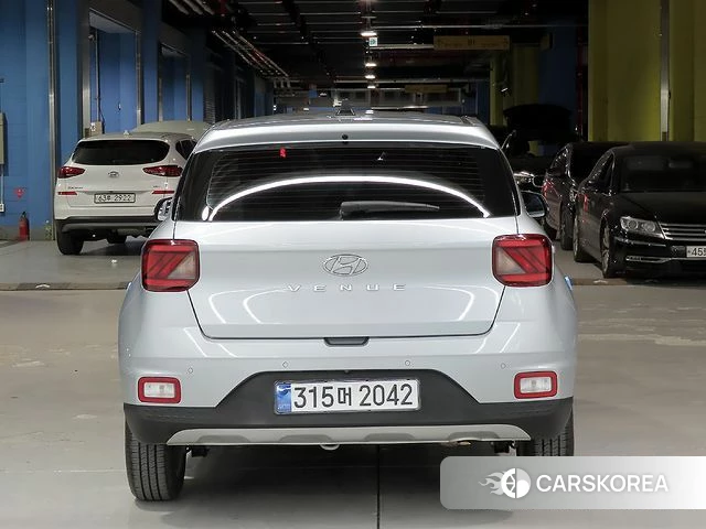 Hyundai Venue id 4300577 из Кореи 14