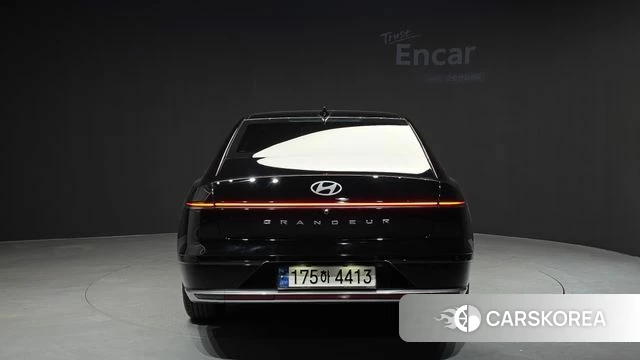 Hyundai Grandeur (GN7) id 3818092 из Кореи 14