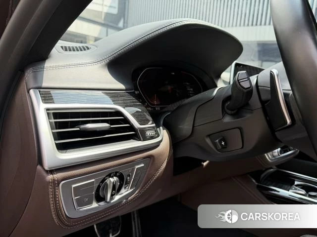 BMW 7 series id 4219871 из Китая 11