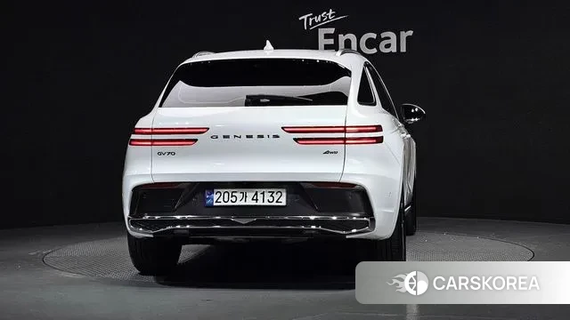 Genesis GV70 id 3393720 из Кореи 14