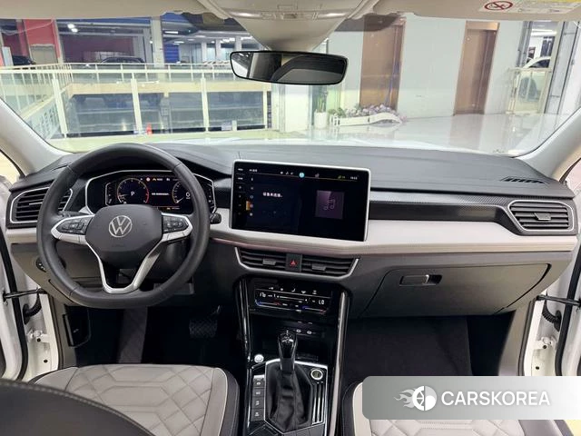 Volkswagen Tanyue 2023 Белый из Китая, фото 4