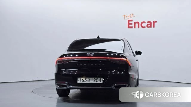 Hyundai The New Grandeur IG id 4245541 из Кореи 26