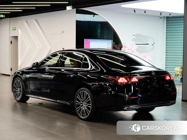 Mercedes-Benz E-class id 4374622 из Китая 12