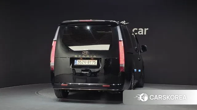 Hyundai Staria id 3242262 из Кореи 14