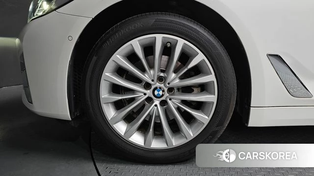 BMW 5 Series (G30) id 4585960 из Кореи 26