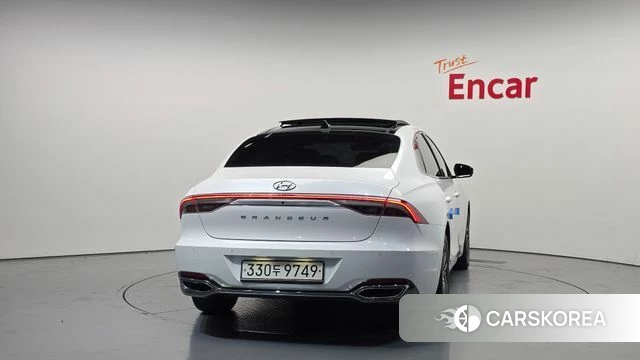 Hyundai The New Grandeur IG id 4410169 из Кореи 26
