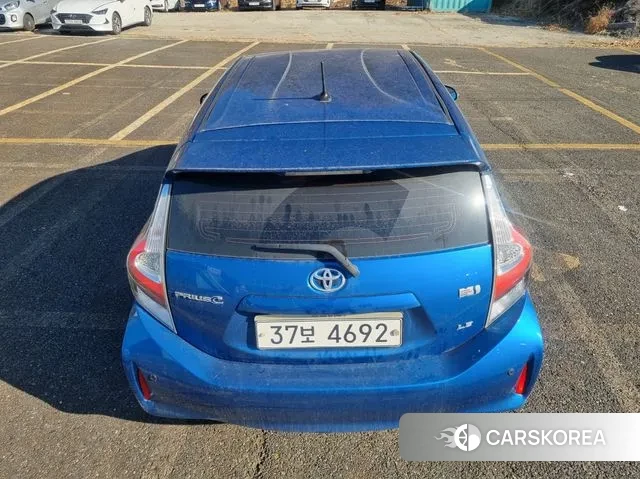 Toyota Prius C id 3505388 из Кореи 12