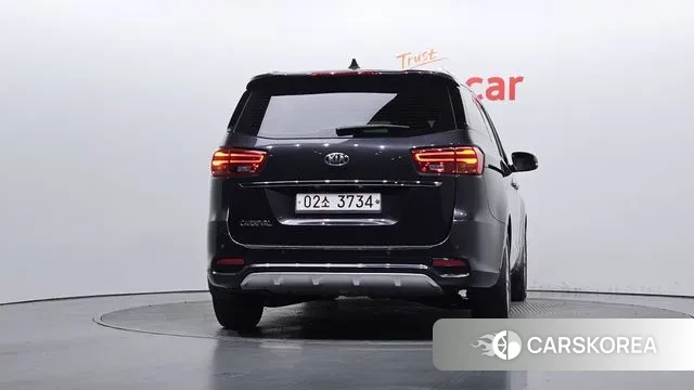 Kia The New Carnival id 3013879 из Кореи 14