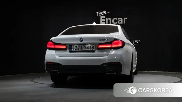 BMW 5 Series (G30) id 3586282 из Кореи 14