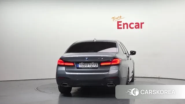 BMW 5 Series (G30) id 3153996 из Кореи 14