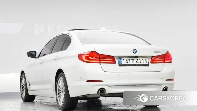 BMW 5 Series (G30) id 4836855 из Кореи 14