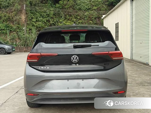 Volkswagen ID.3 2023 Темно-серый из Китая, фото 4