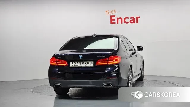 BMW 5 Series (G30) id 3499663 из Кореи 14