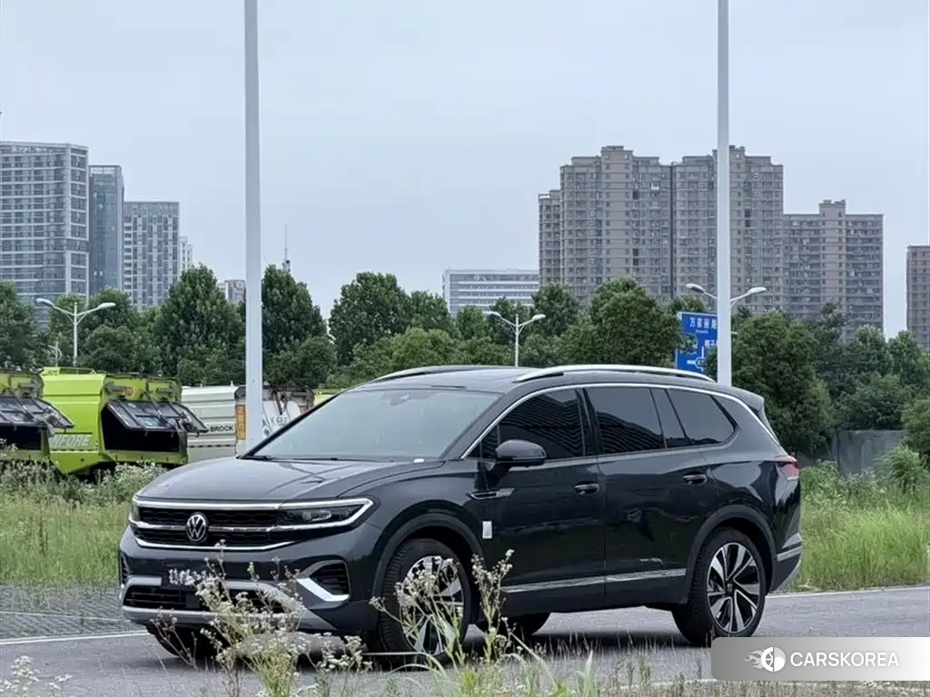 Volkswagen Lanjing 2025 Silver/gray из Китая, фото 4